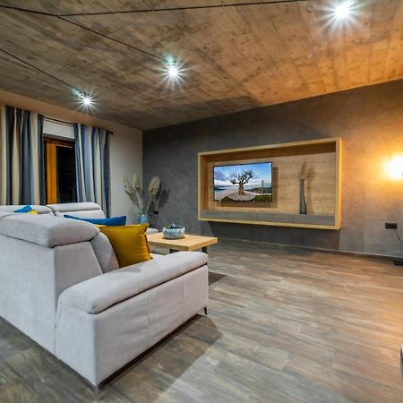 Villa Visum Poljane Eksteriør billede